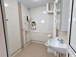 Blk 125 Tampines Street 11 (Tampines), HDB Executive #630907611